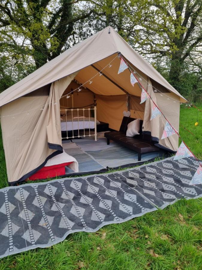 Glamping In Style, Prospector Tent Crawley  Exterior photo