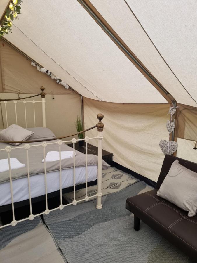 Glamping In Style, Prospector Tent Crawley  Exterior photo
